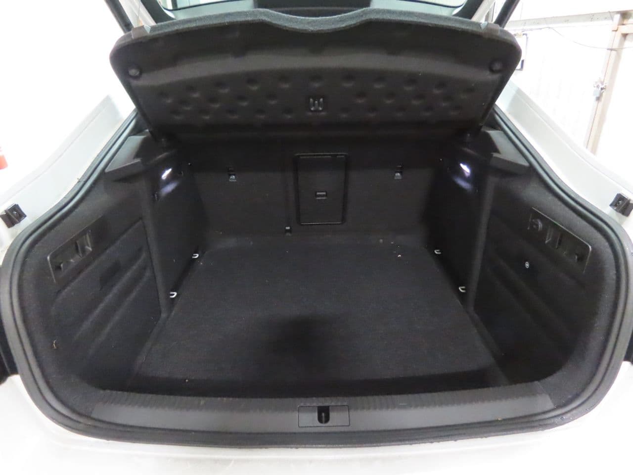 Skoda Superb 2.0 TSI SportLine Plus — image 14