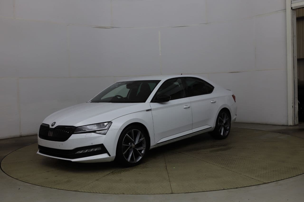 Skoda Superb 2.0 TSI SportLine Plus — image 5