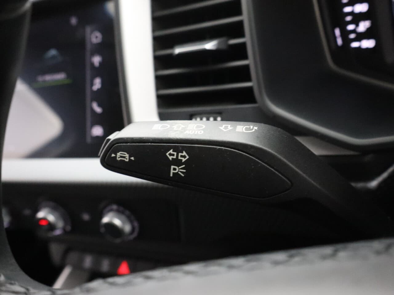 Audi A1 1.0 TFSI 25 Sport Sportback — image 36