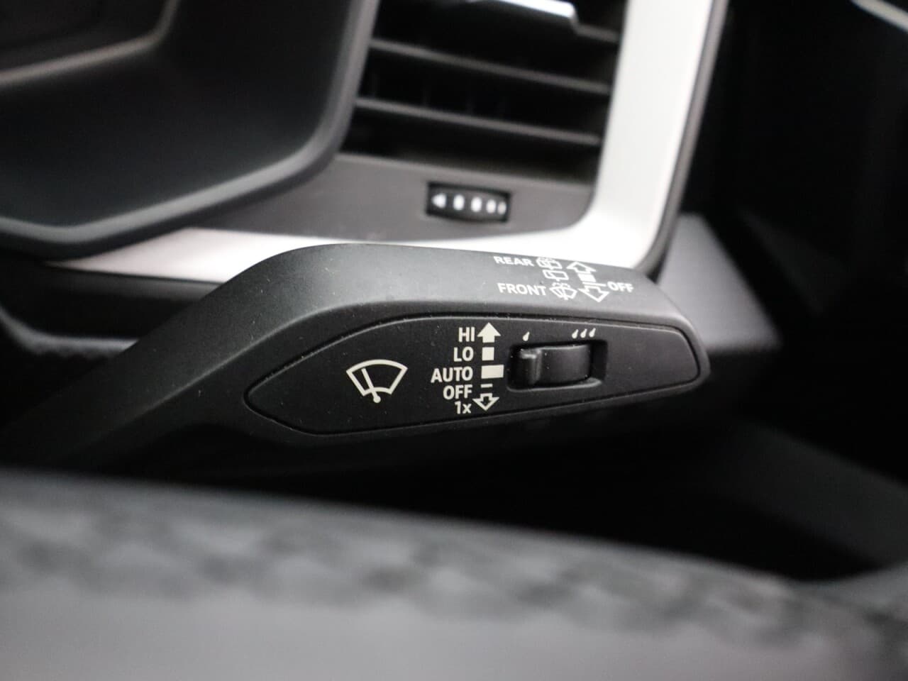 Audi A1 1.0 TFSI 25 Sport Sportback — image 37