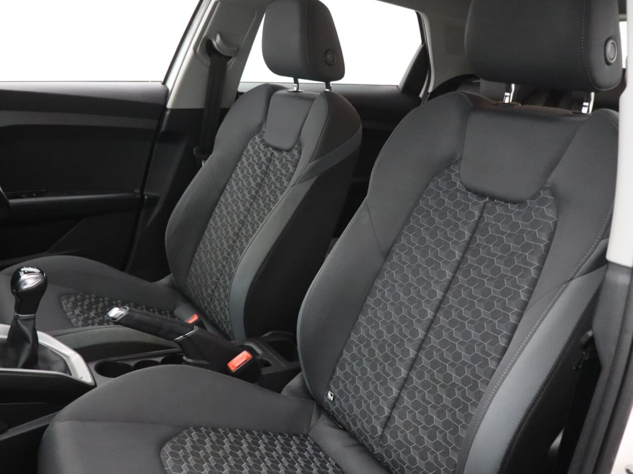 Audi A1 1.0 TFSI 25 Sport Sportback — image 39