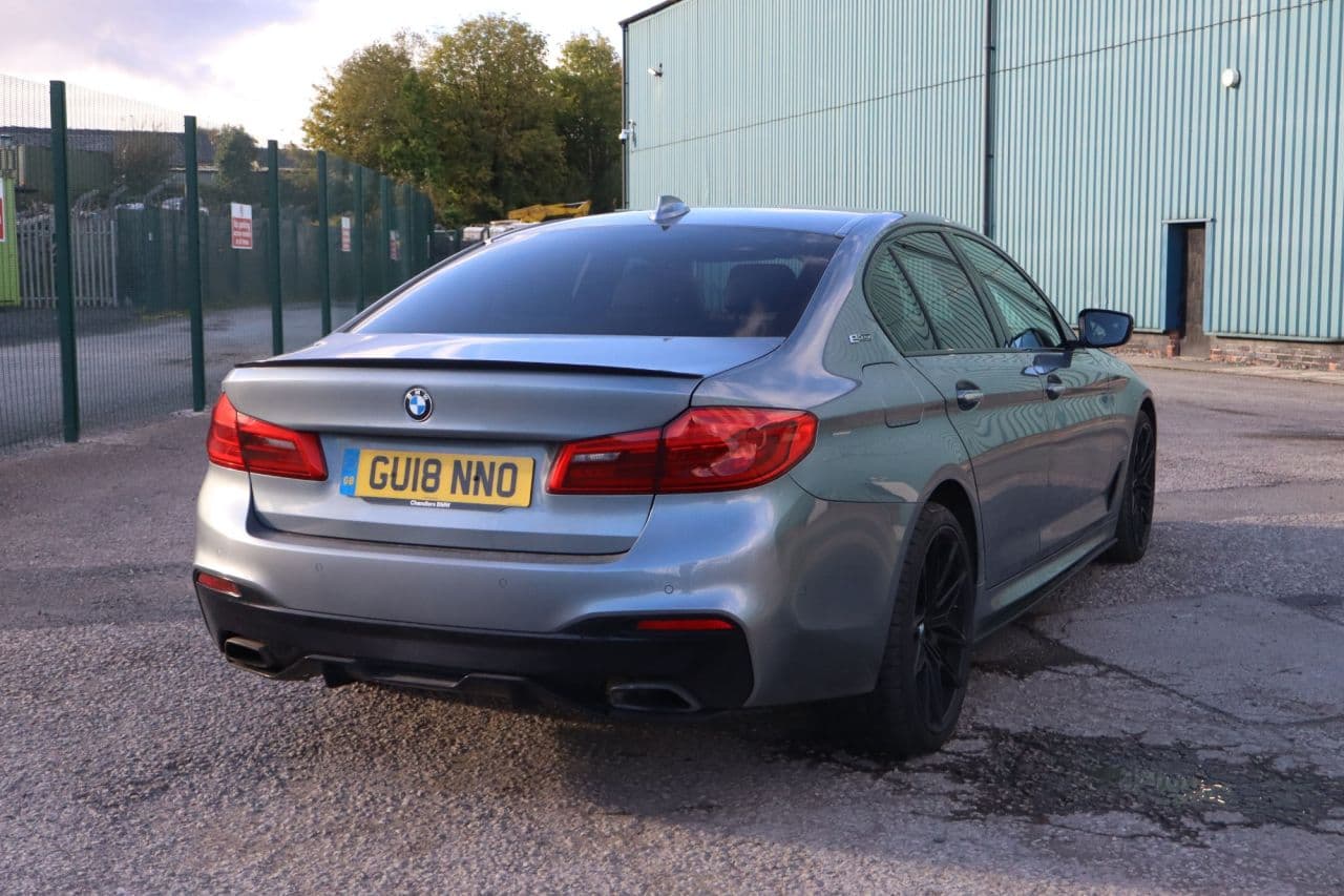 BMW 5 Series 2.0 530e 9.2kWh M Sport — image 5