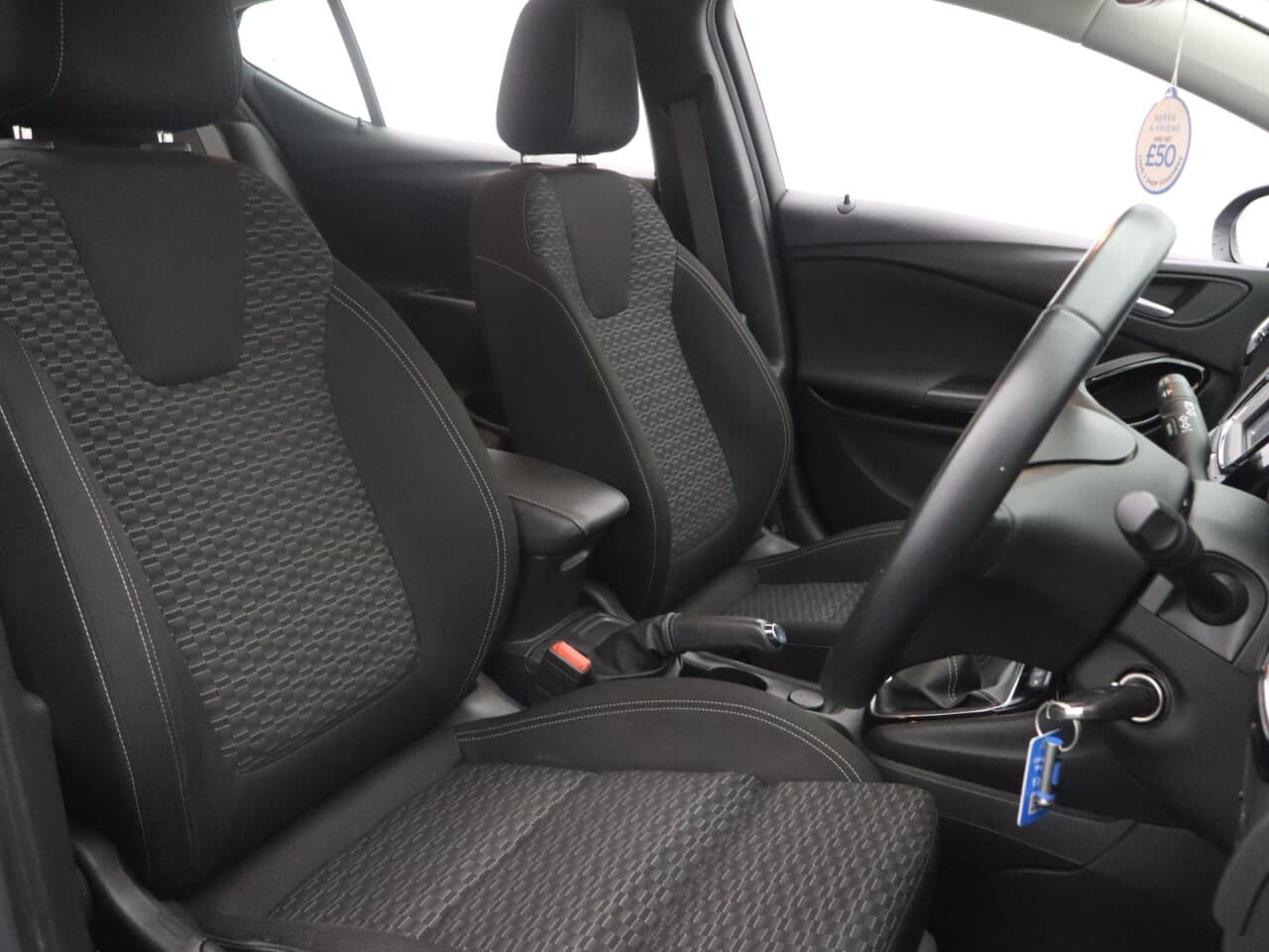 Vauxhall Astra 1.4i Turbo SRi Nav — image 14