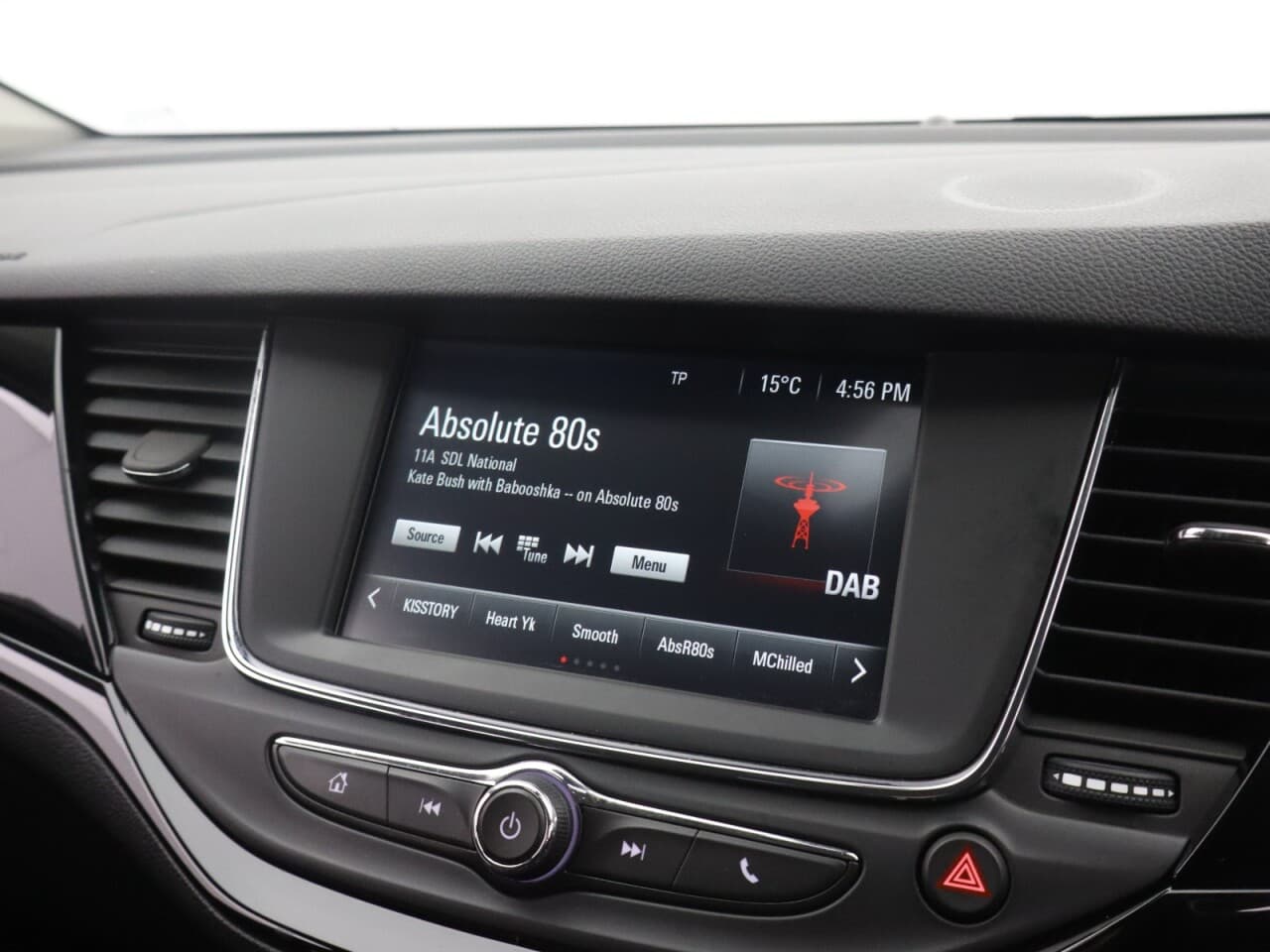 Vauxhall Astra 1.4i Turbo SRi Nav — image 30