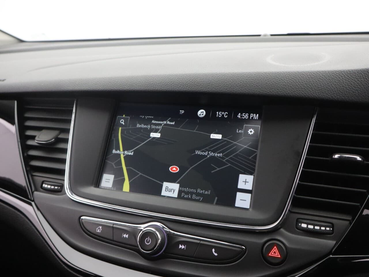 Vauxhall Astra 1.4i Turbo SRi Nav — image 33