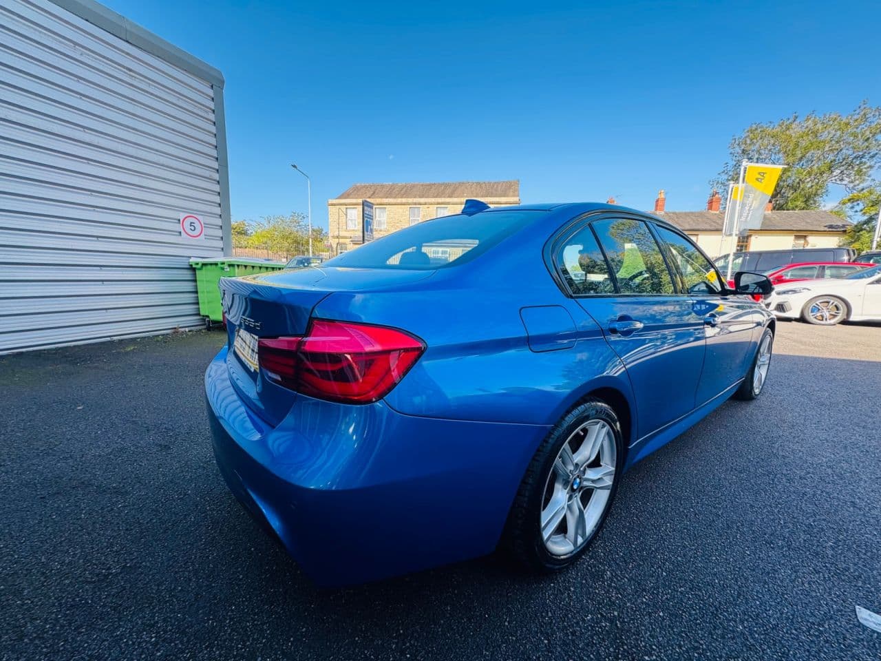 BMW 3 Series 3.0 335d M Sport — image 7