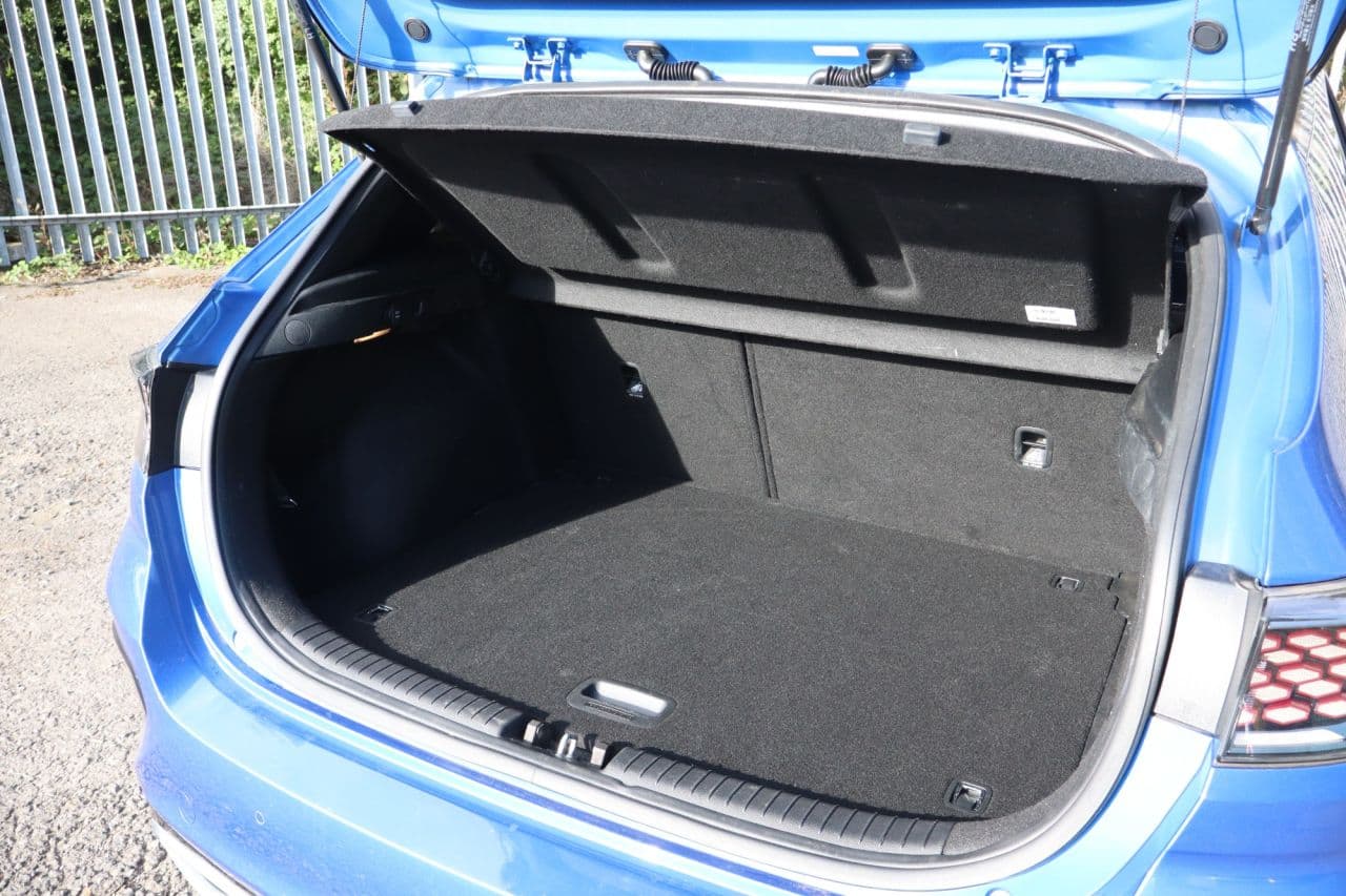 Kia Ceed 1.5 T-GDi GT-Line — image 48