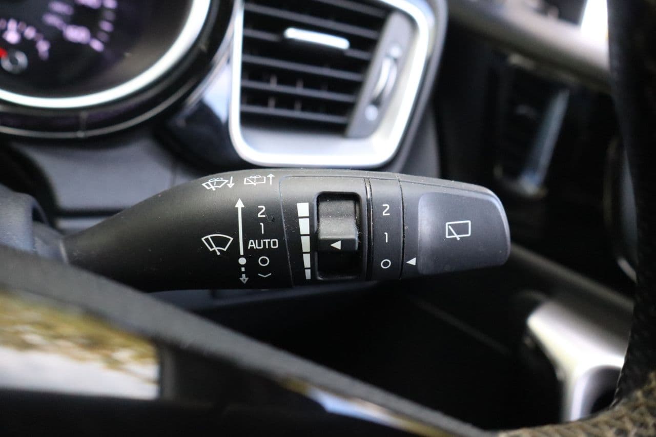 Kia Ceed 1.5 T-GDi GT-Line — image 38