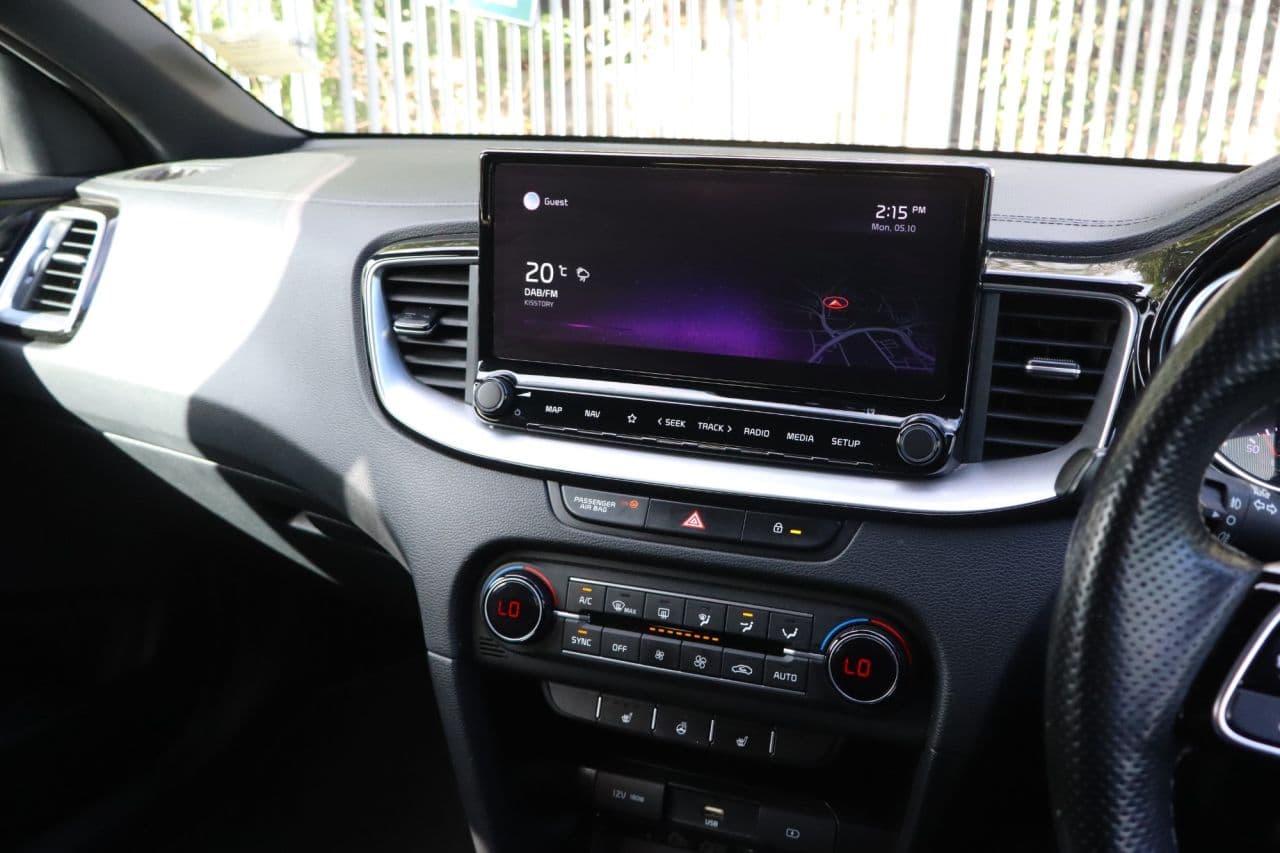 Kia Ceed 1.5 T-GDi GT-Line — image 18