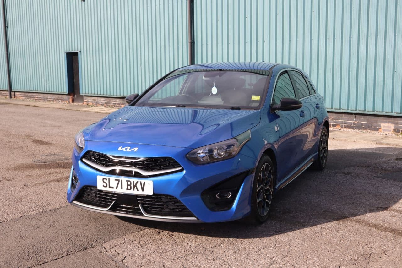 Kia Ceed 1.5 T-GDi GT-Line — image 7
