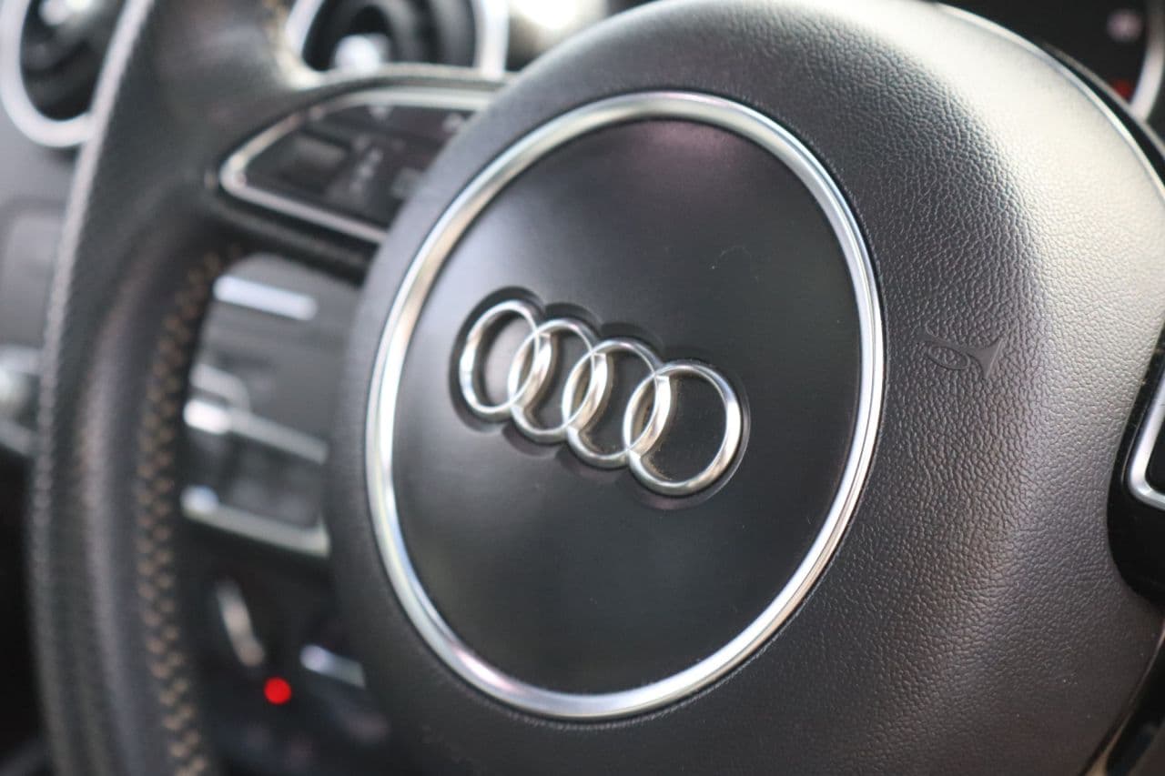 Audi A1 1.0 TFSI S line — image 20