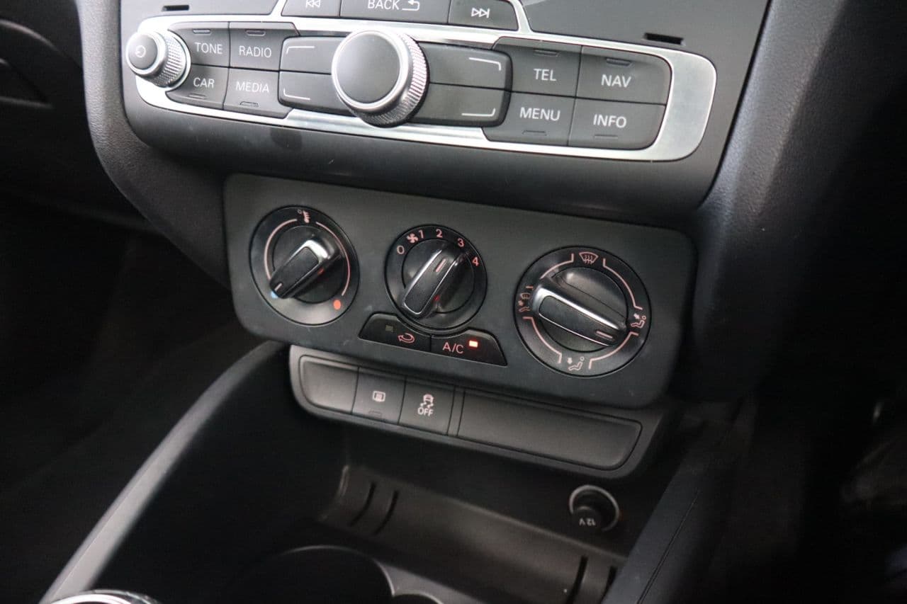 Audi A1 1.0 TFSI S line — image 29