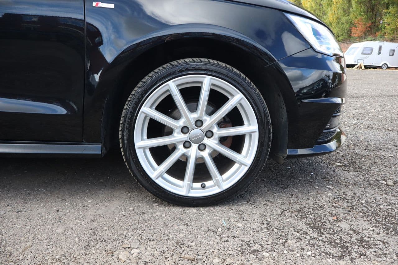 Audi A1 1.0 TFSI S line — image 48