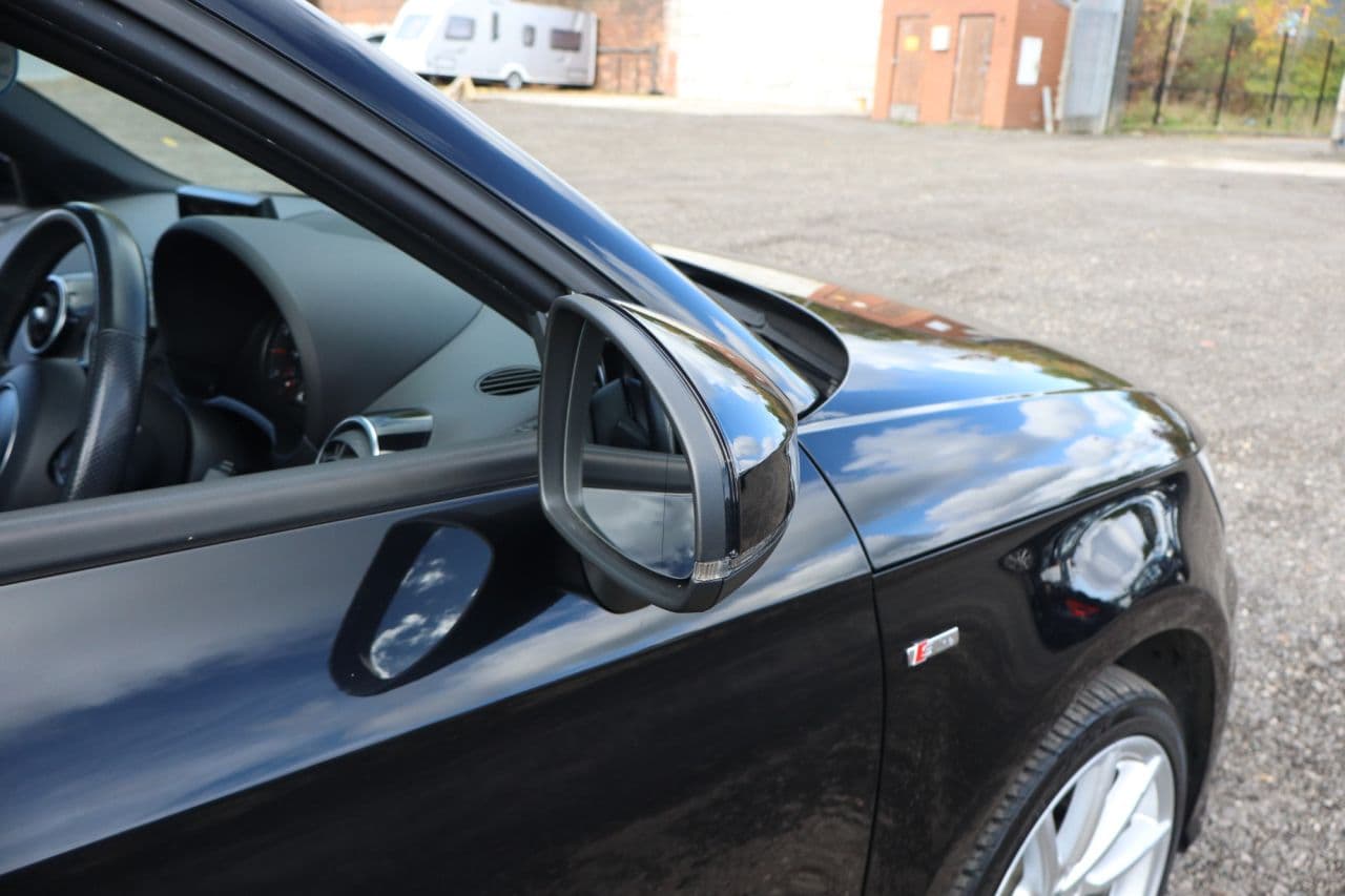 Audi A1 1.0 TFSI S line — image 50