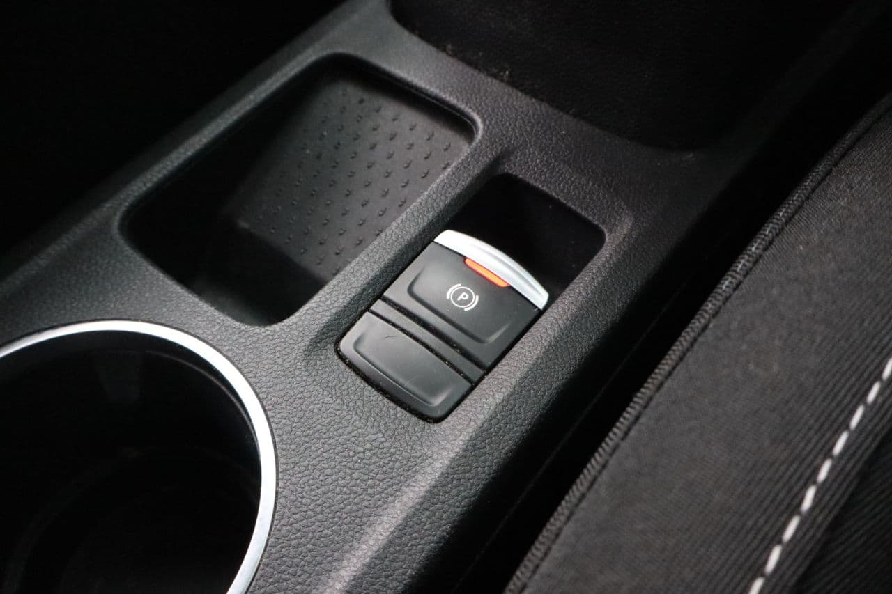 Renault Captur 1.5 Blue dCi Iconic — image 36