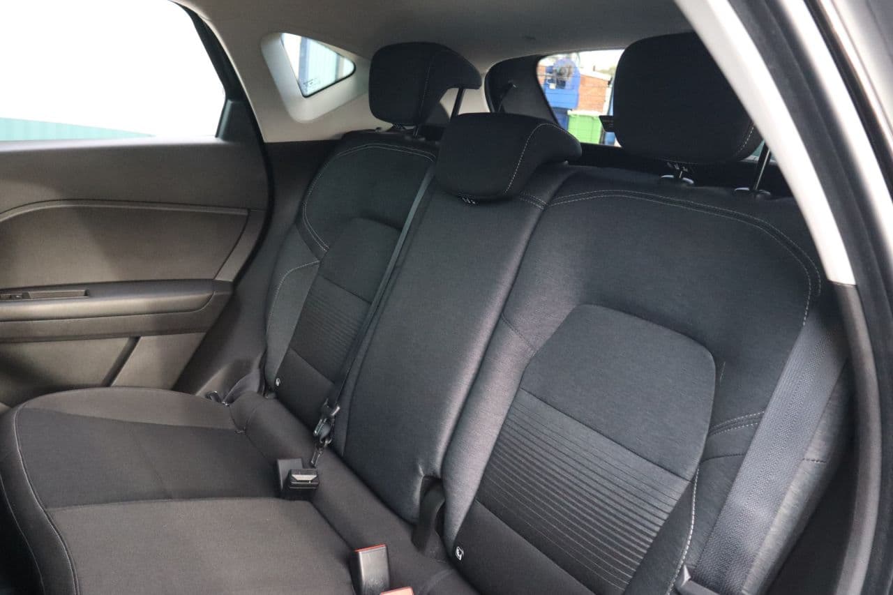 Renault Captur 1.5 Blue dCi Iconic — image 54