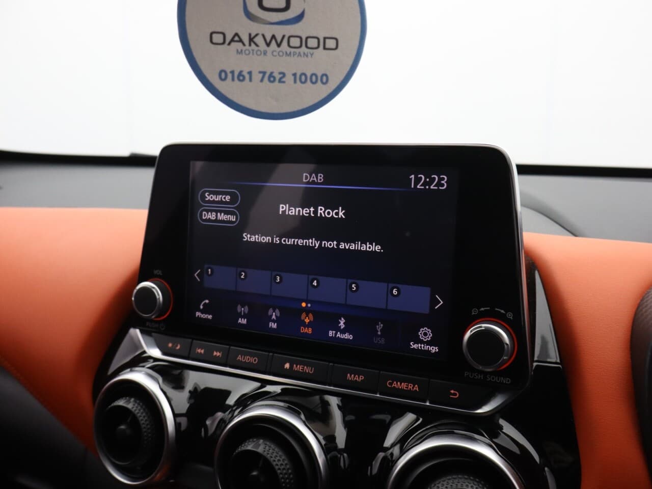 Nissan Juke 1.0 DIG-T Tekna+ — image 35
