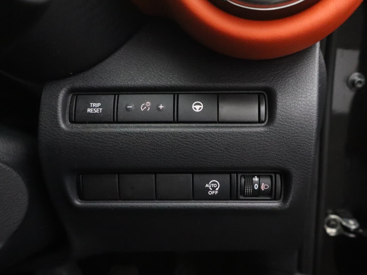Nissan Juke 1.0 DIG-T Tekna+ — image 44