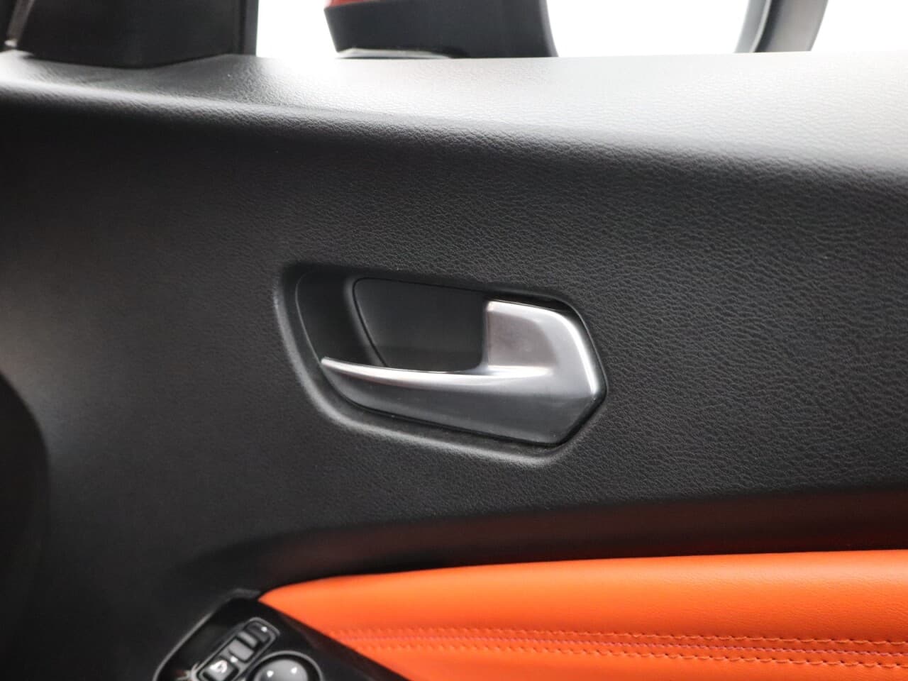 Nissan Juke 1.0 DIG-T Tekna+ — image 52