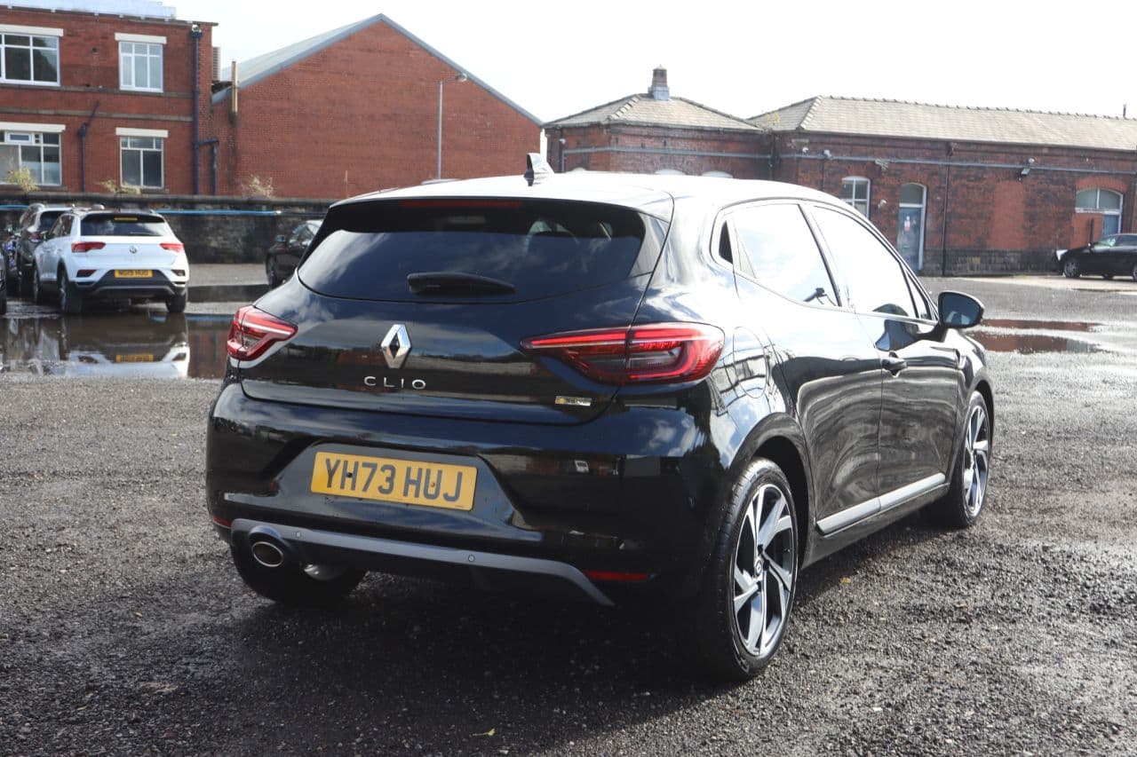 Renault Clio 1.0 TCe RS Line — image 10