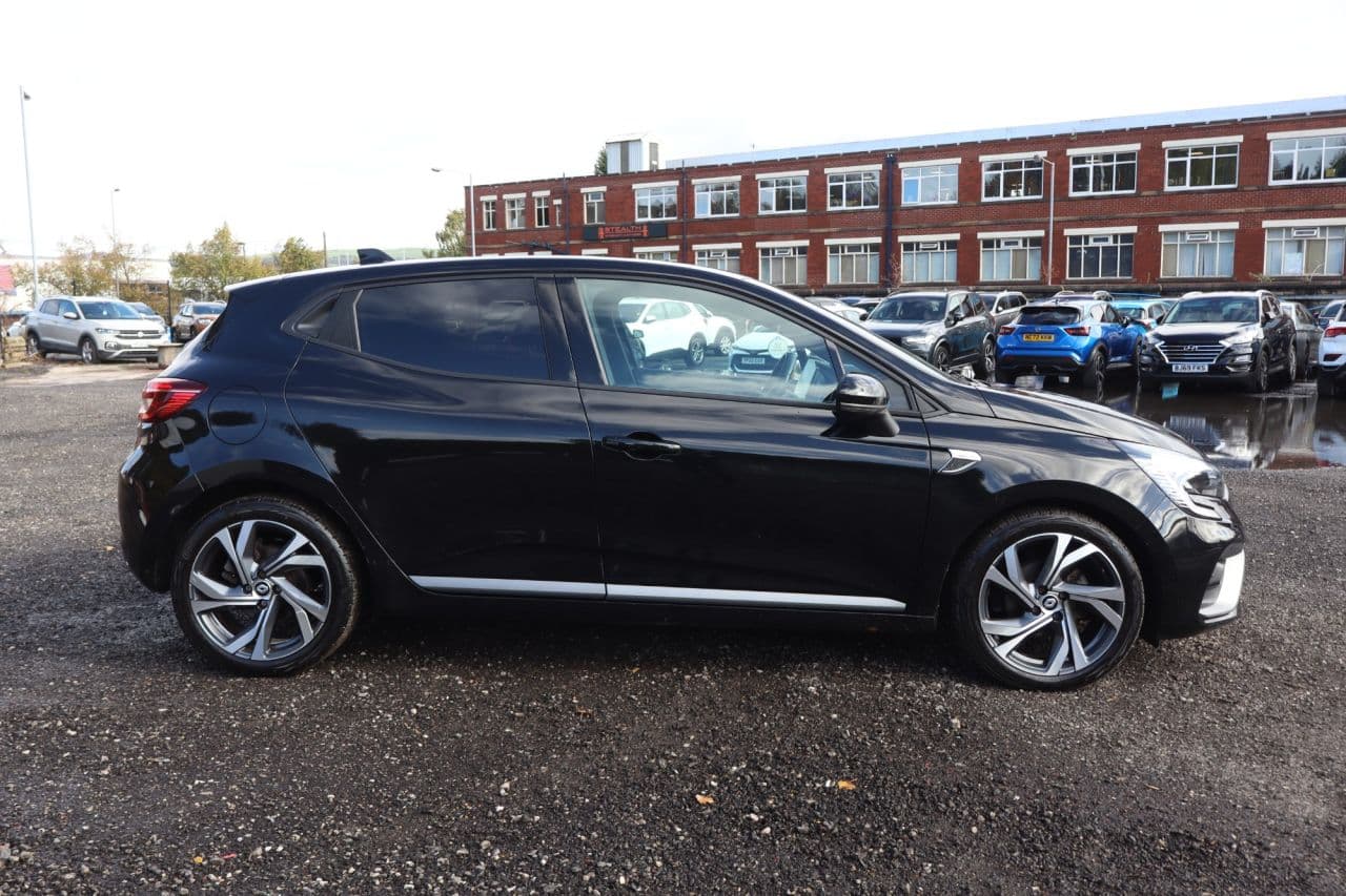 Renault Clio 1.0 TCe RS Line — image 11
