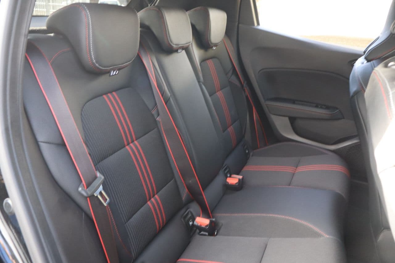 Renault Clio 1.0 TCe RS Line — image 42