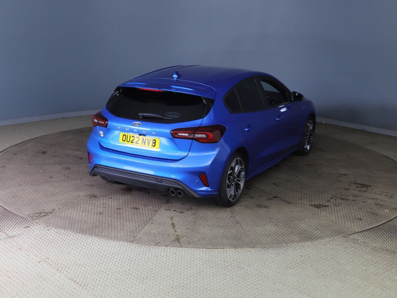 Ford Focus 1.0T EcoBoost ST-Line Vignale — image 7