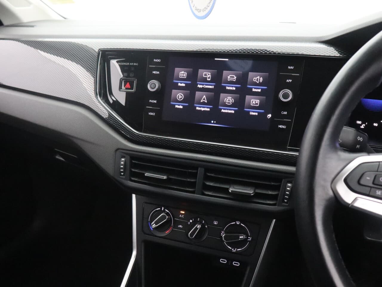 Volkswagen Polo 1.0 EVO Life — image 22