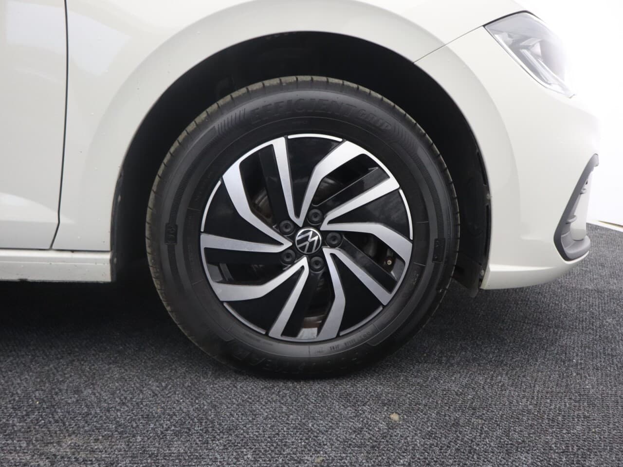 Volkswagen Polo 1.0 EVO Life — image 45
