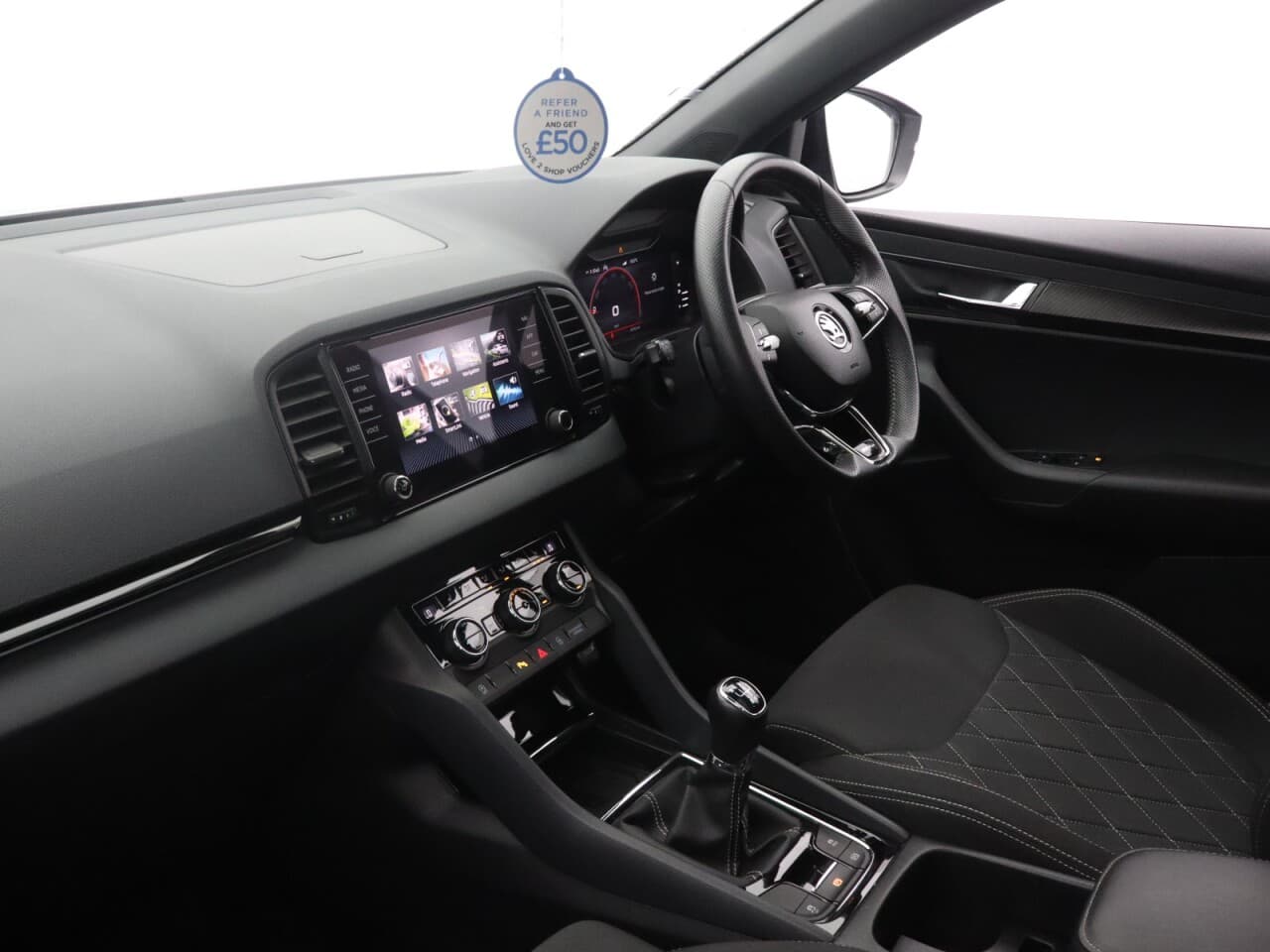 Skoda Karoq 1.5 TSI ACT SportLine — image 44