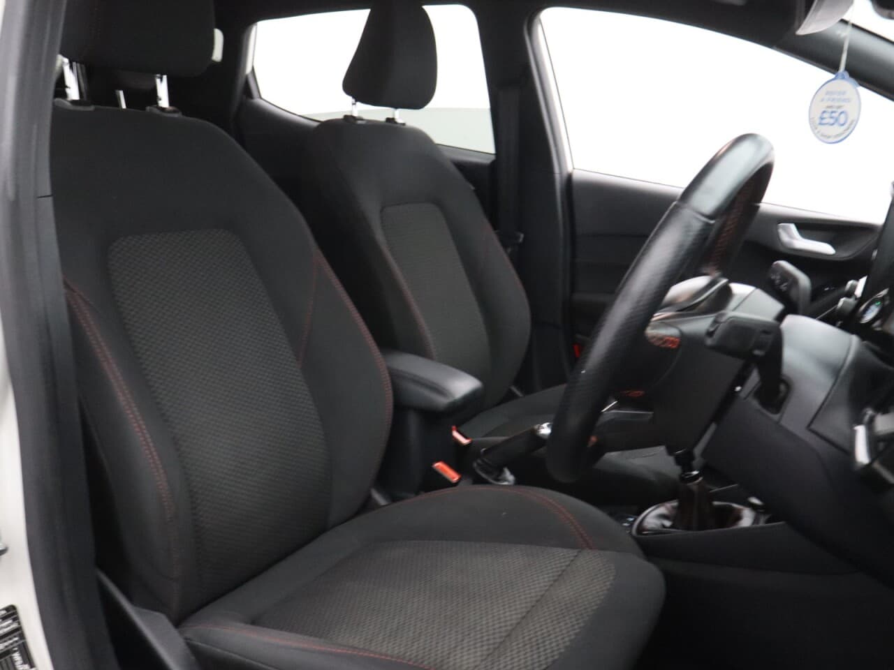 Ford Fiesta 1.0T EcoBoost MHEV ST-Line Edition — image 15