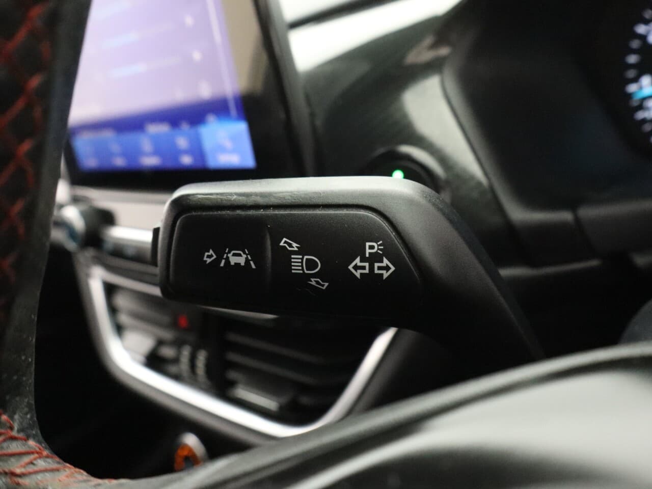 Ford Fiesta 1.0T EcoBoost MHEV ST-Line Edition — image 37