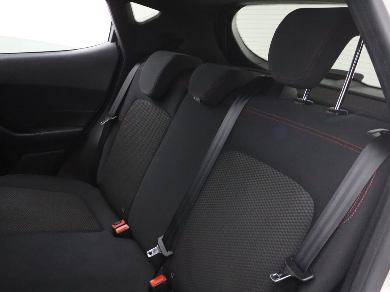 Ford Fiesta 1.0T EcoBoost MHEV ST-Line Edition — image 42