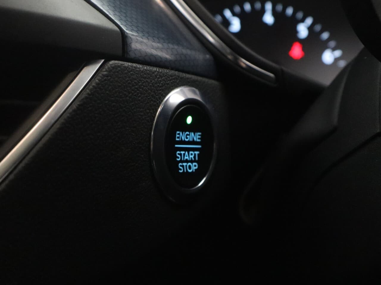 Ford Focus 1.5T EcoBoost Active X — image 44