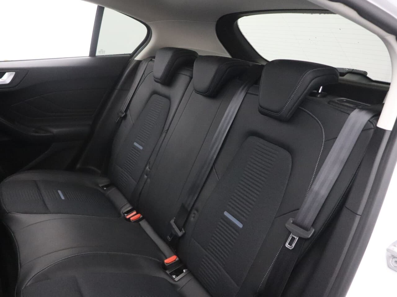 Ford Focus 1.5T EcoBoost Active X — image 52