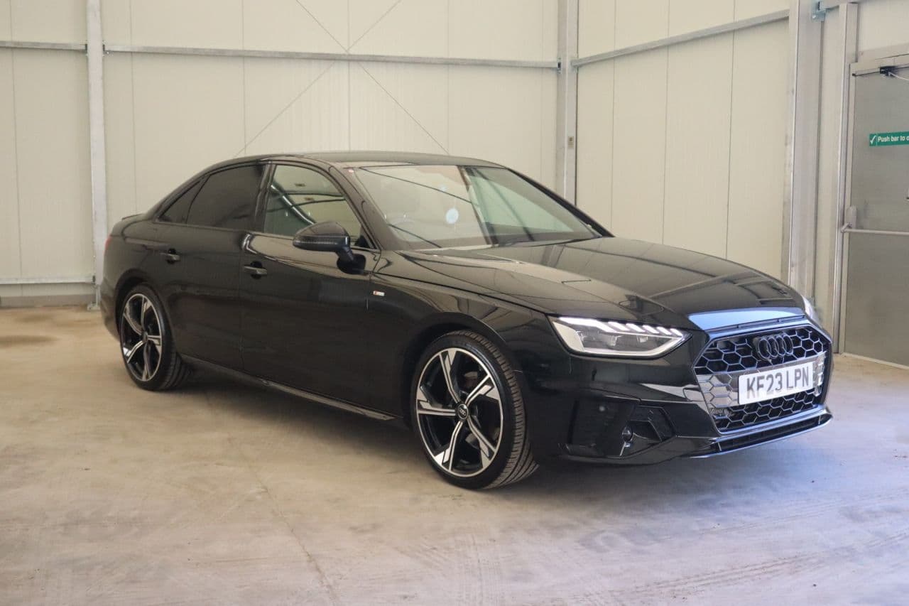 Audi A4 2.0 TFSI 35 Black Edition