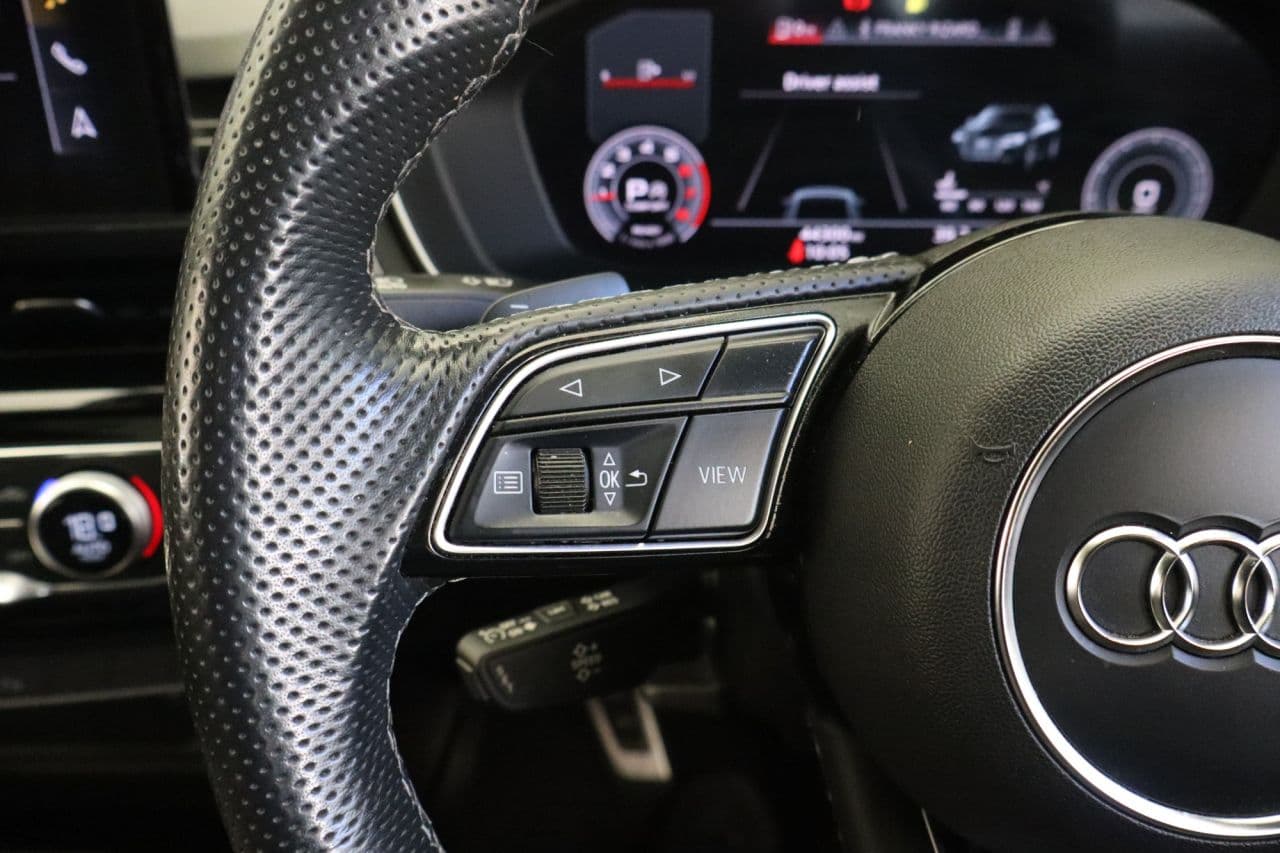 Audi A4 2.0 TFSI 35 Black Edition — image 16