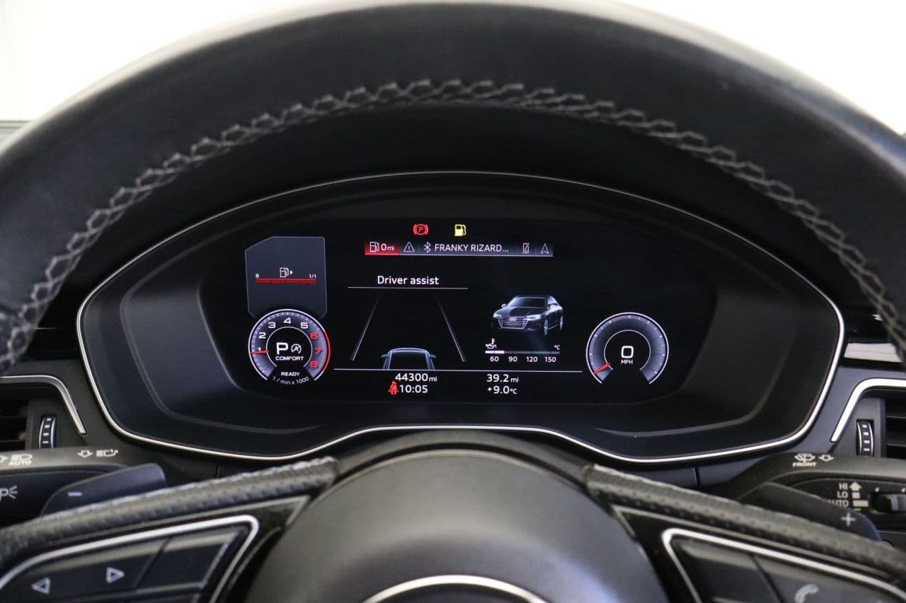 Audi A4 2.0 TFSI 35 Black Edition — image 20