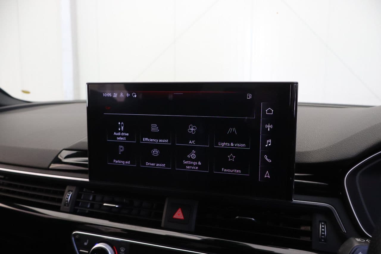 Audi A4 2.0 TFSI 35 Black Edition — image 35