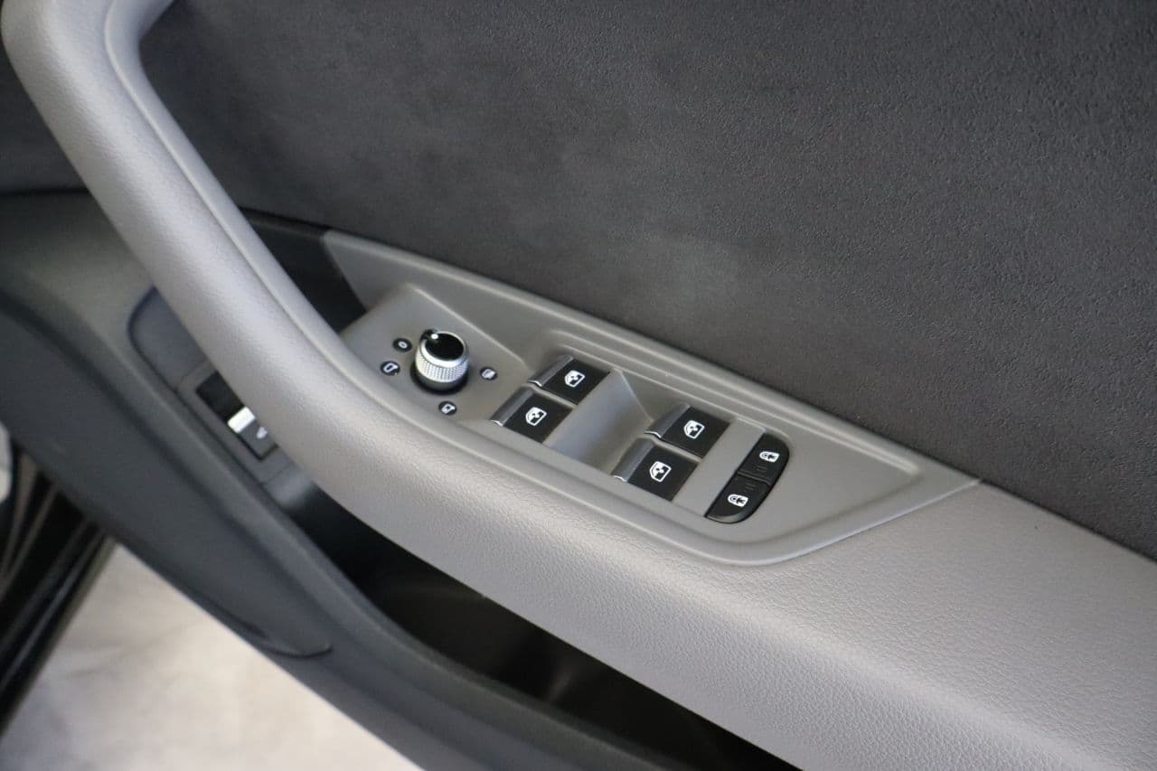 Audi A4 2.0 TFSI 35 Black Edition — image 47