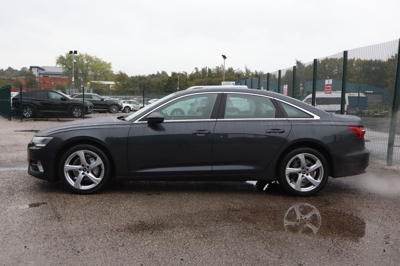 Audi A6 Saloon 2.0 TDI 40 Sport (Technology Pack + Comfort & Sound) — image 6