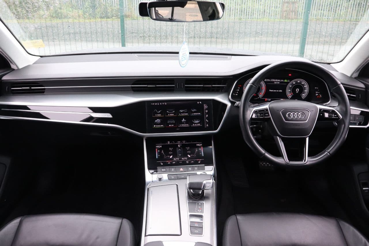 Audi A6 Saloon 2.0 TDI 40 Sport (Technology Pack + Comfort & Sound) — image 12