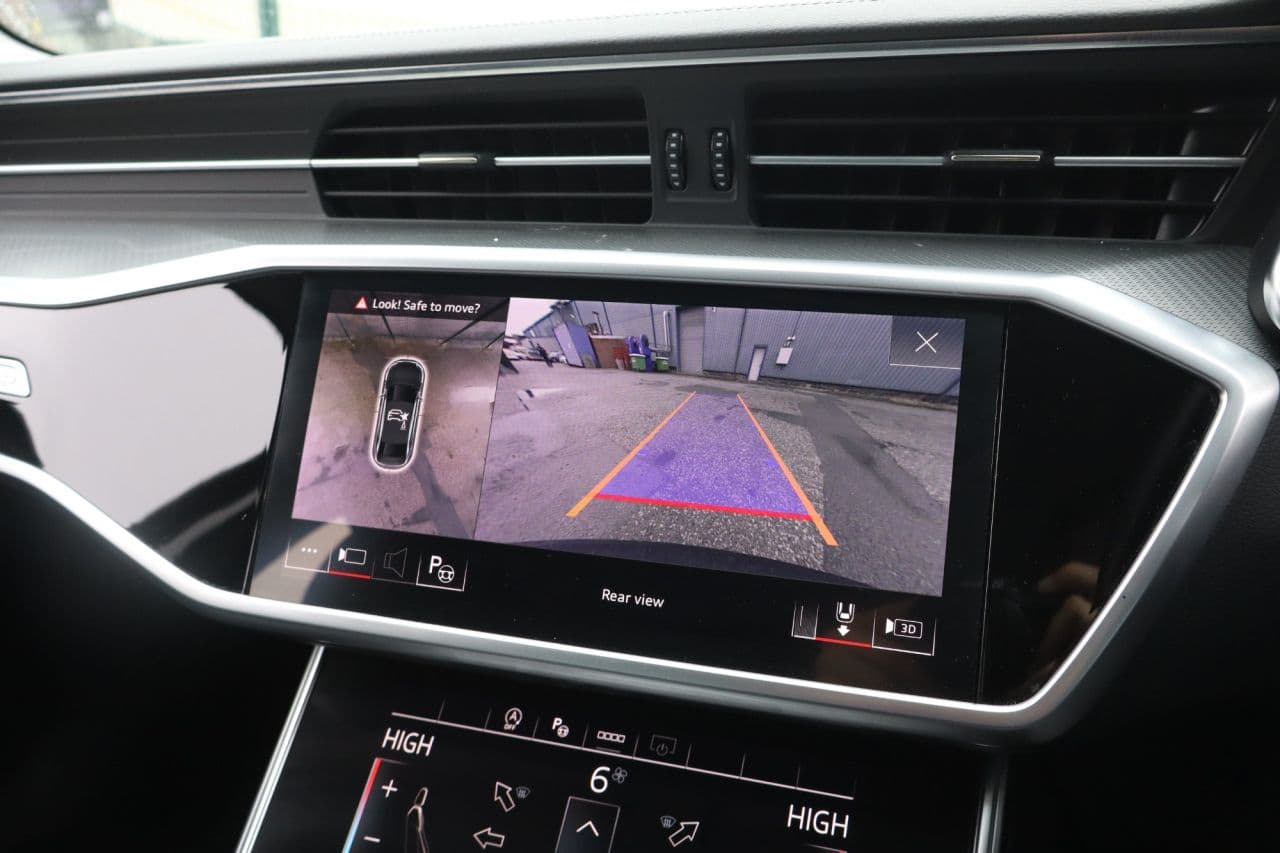 Audi A6 Saloon 2.0 TDI 40 Sport (Technology Pack + Comfort & Sound) — image 32