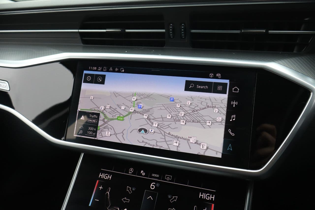 Audi A6 Saloon 2.0 TDI 40 Sport (Technology Pack + Comfort & Sound) — image 34