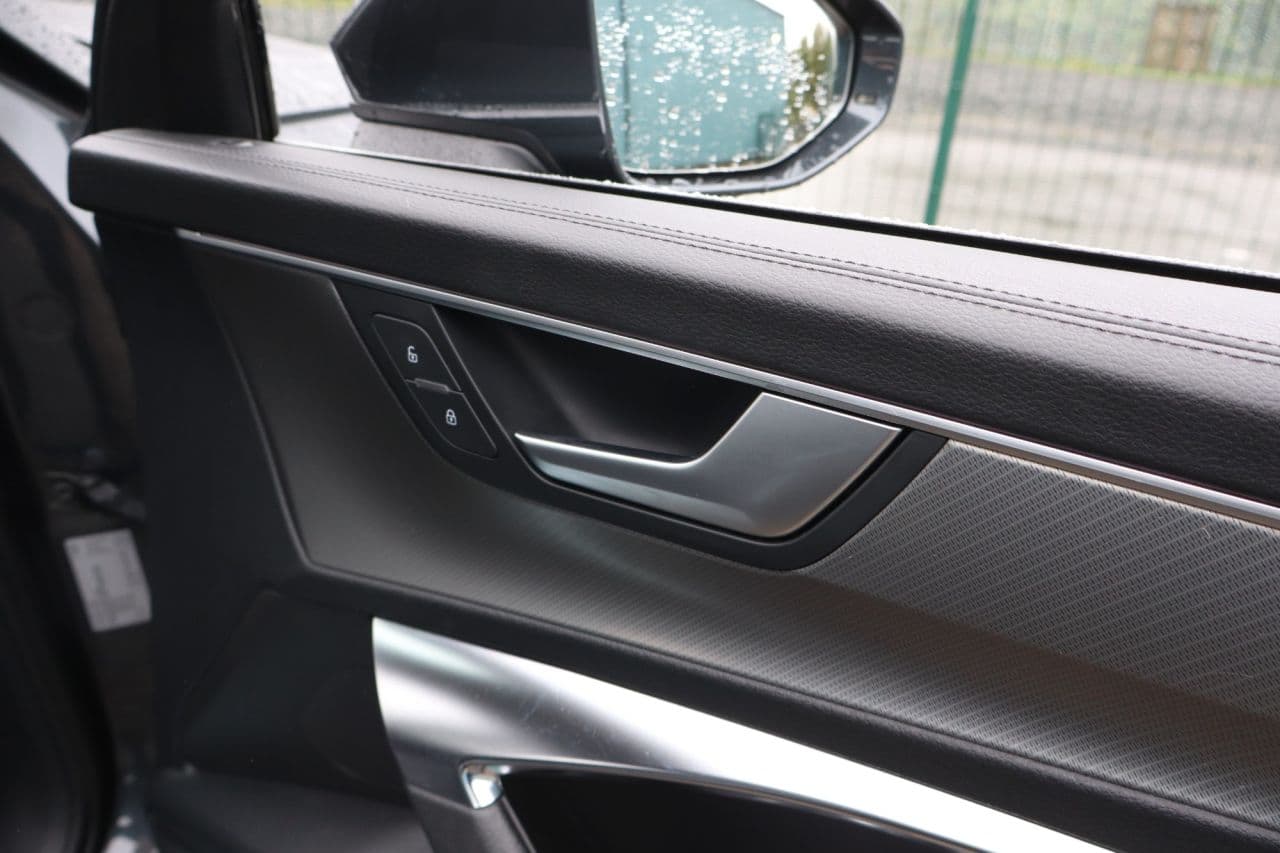 Audi A6 Saloon 2.0 TDI 40 Sport (Technology Pack + Comfort & Sound) — image 48