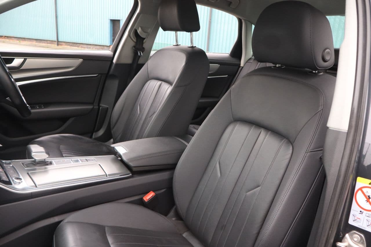 Audi A6 Saloon 2.0 TDI 40 Sport (Technology Pack + Comfort & Sound) — image 42
