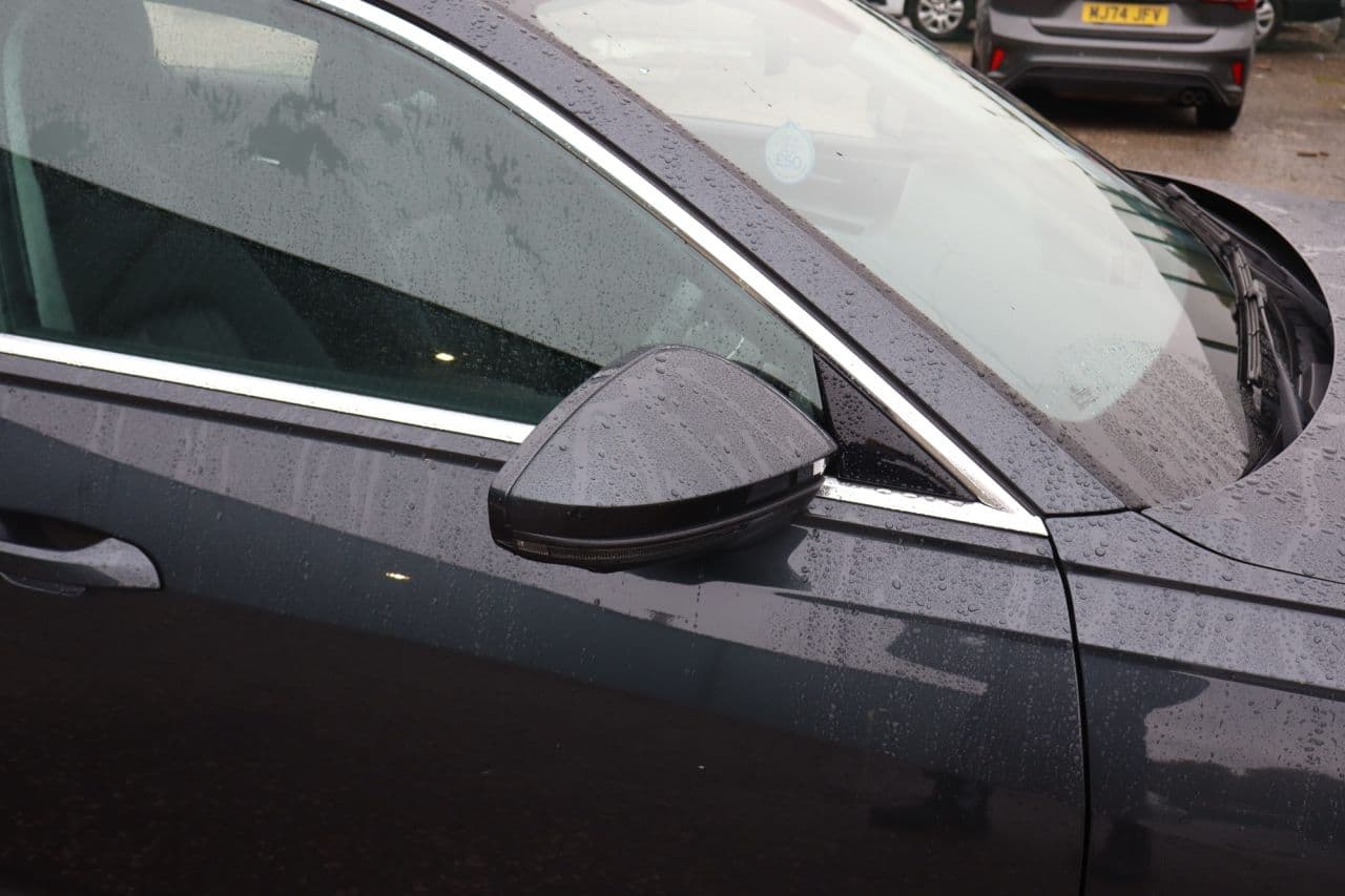 Audi A6 Saloon 2.0 TDI 40 Sport (Technology Pack + Comfort & Sound) — image 52