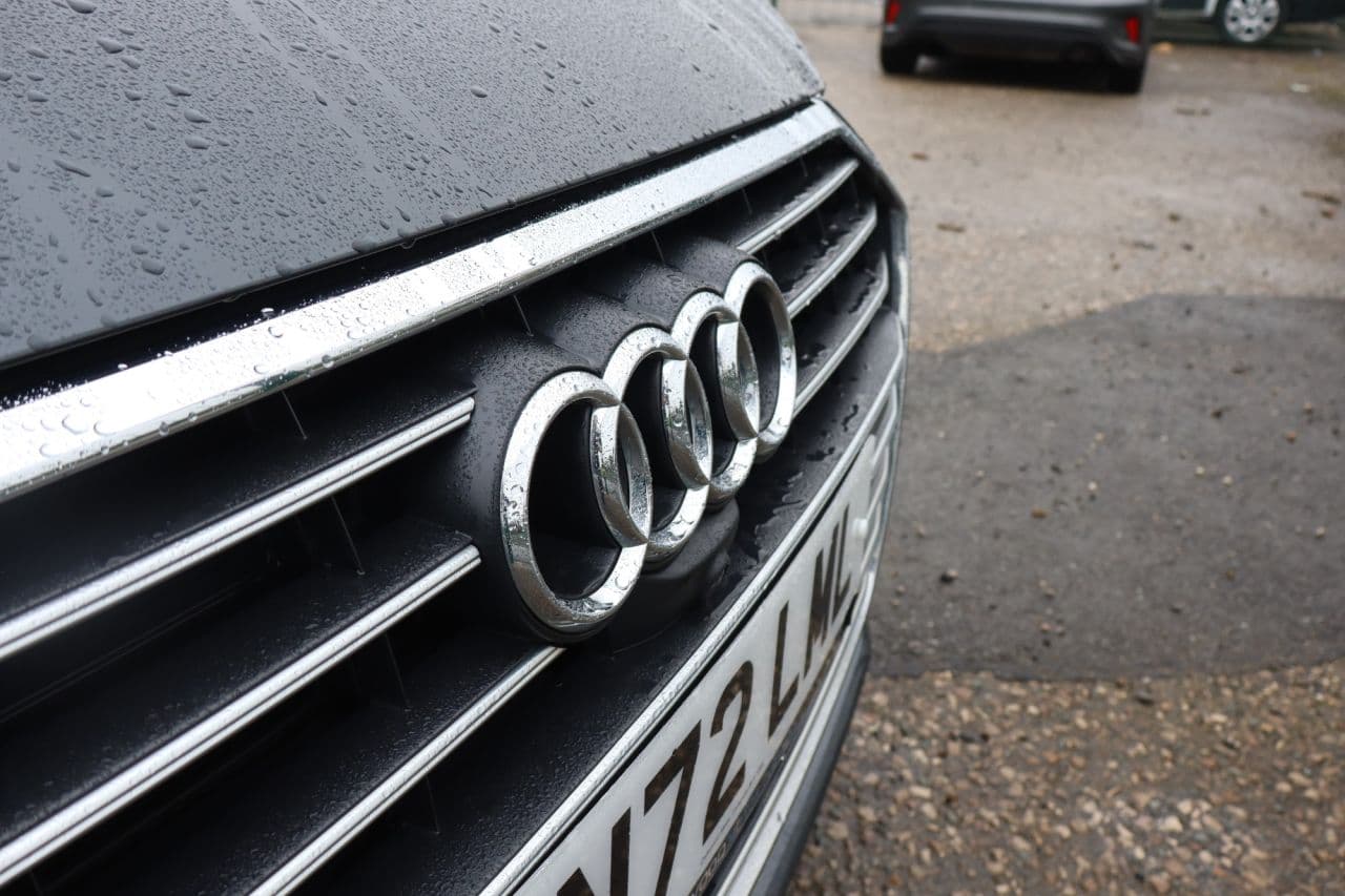 Audi A6 Saloon 2.0 TDI 40 Sport (Technology Pack + Comfort & Sound) — image 56
