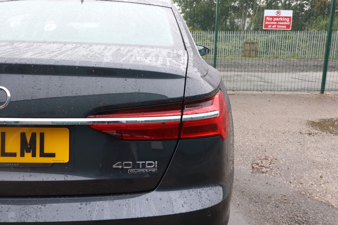 Audi A6 Saloon 2.0 TDI 40 Sport (Technology Pack + Comfort & Sound) — image 57