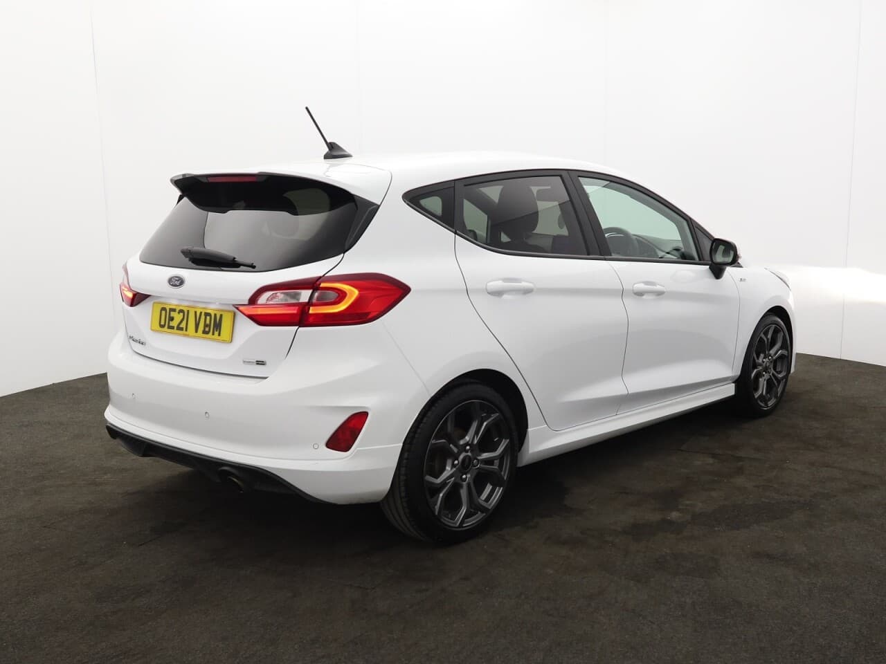 Ford Fiesta 1.0T EcoBoost MHEV ST-Line Edition — image 10